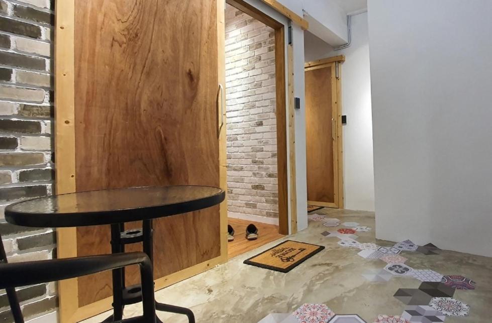 Tiny Home Miri Exterior foto